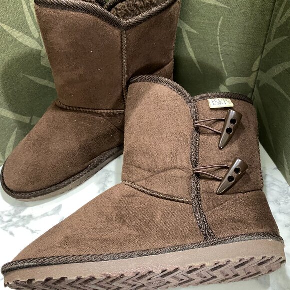 EUC~ESKIES Booties~Brown sz 6 - Picture 3 of 11